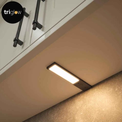 Picture of Svelta TriGlow 24V Cabinet Light Black SY2429BL